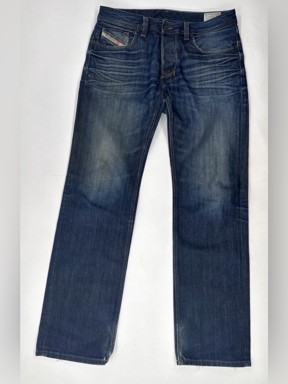 Vintage Diesel Jeans Mens 35x34 Blue Denim Larkee Straight Button Fly Whiskered